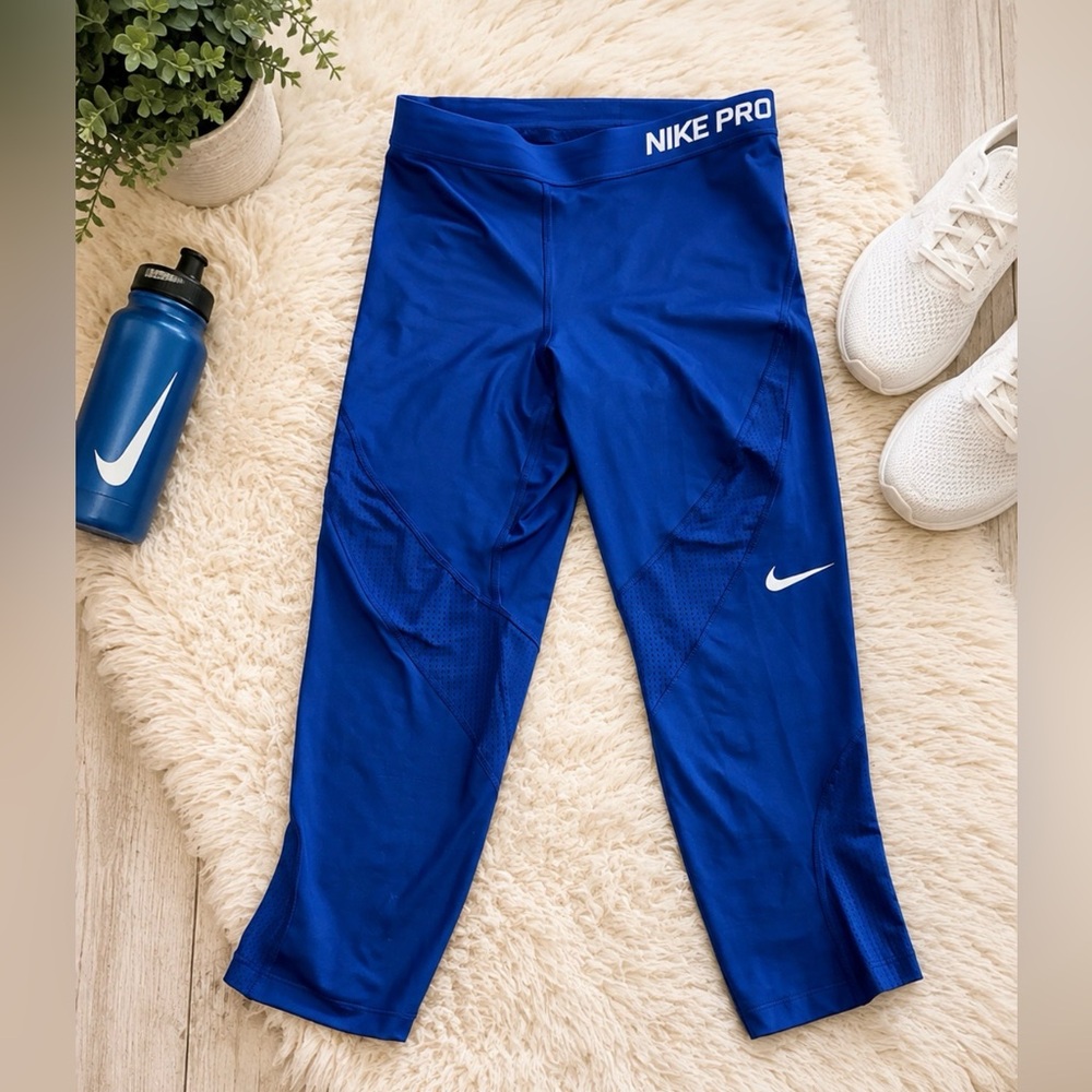 Nike Pro Kids Royal Blue Capri Leggings with White Swoosh